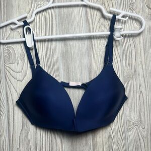 Women’s Victoria Secret No Wire Navy Blue Size 34C